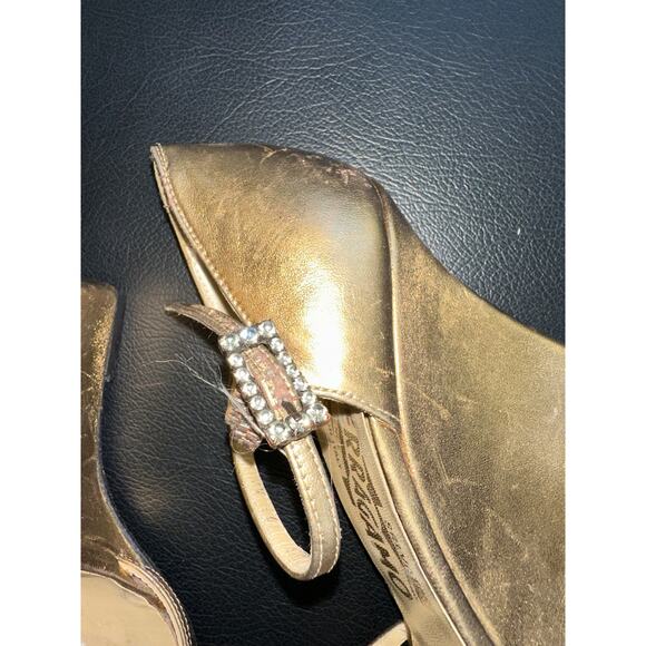 VINTAGE FERRAGAMO GOLD METALLIC LEATHER WEDGE HEELS RHINESTONE BUCKLE 7.5N - Picture 5 of 14